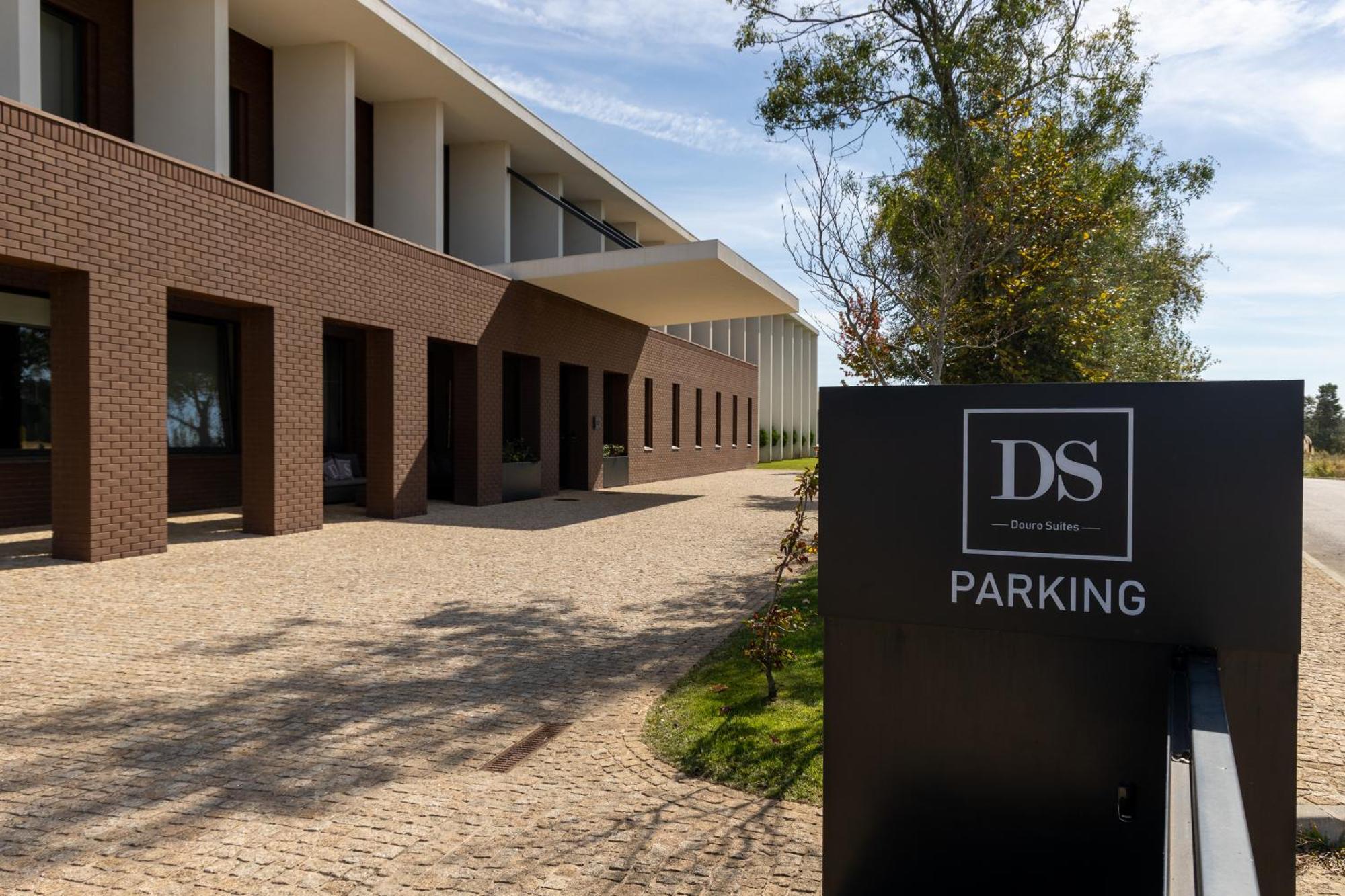 Ds Hotel Lusopark Santa Maria da Feira Exterior foto